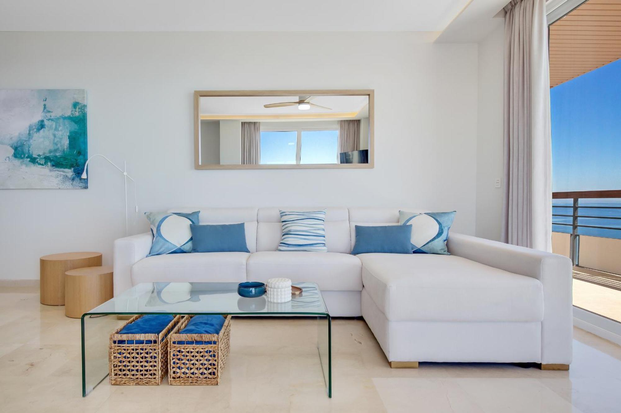 Santa Clara Modern & Exclusive Seafront Apartment Torremolinos Bagian luar foto