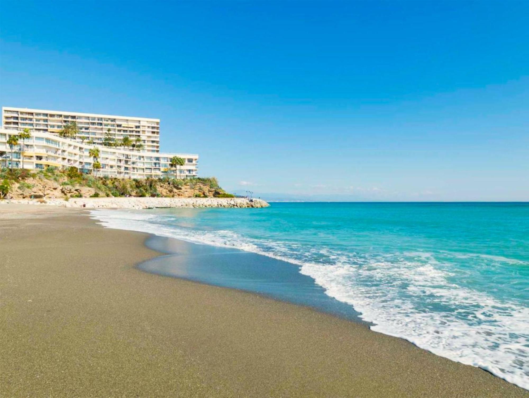 Santa Clara Modern & Exclusive Seafront Apartment Torremolinos Bagian luar foto