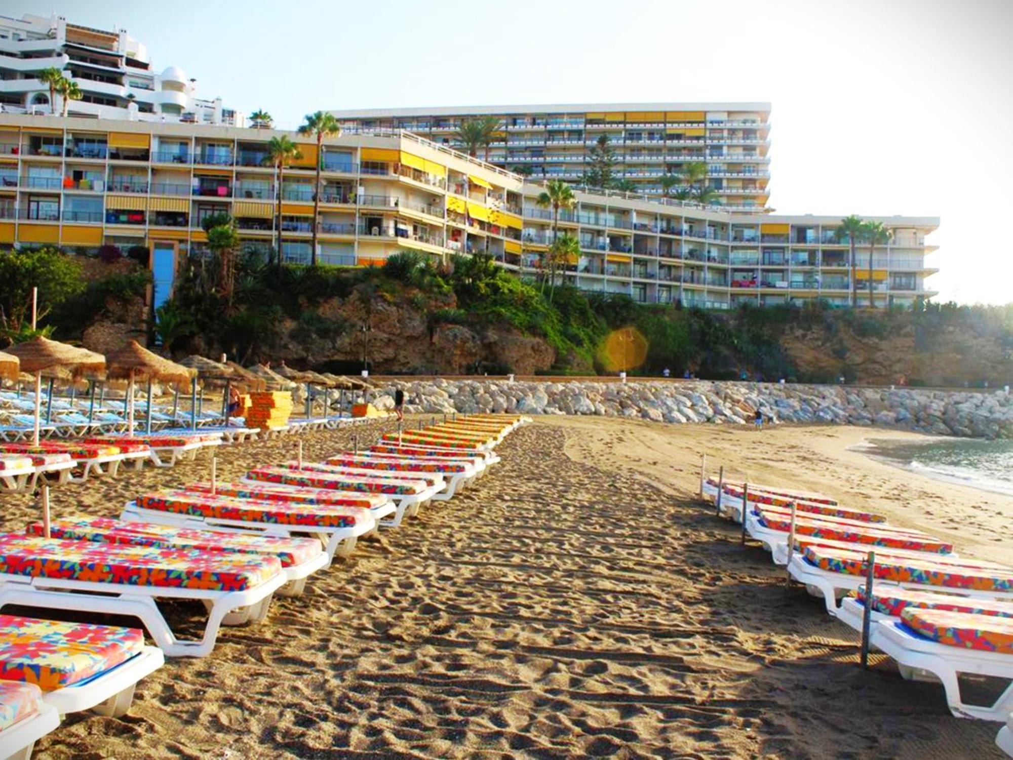 Santa Clara Modern & Exclusive Seafront Apartment Torremolinos Bagian luar foto