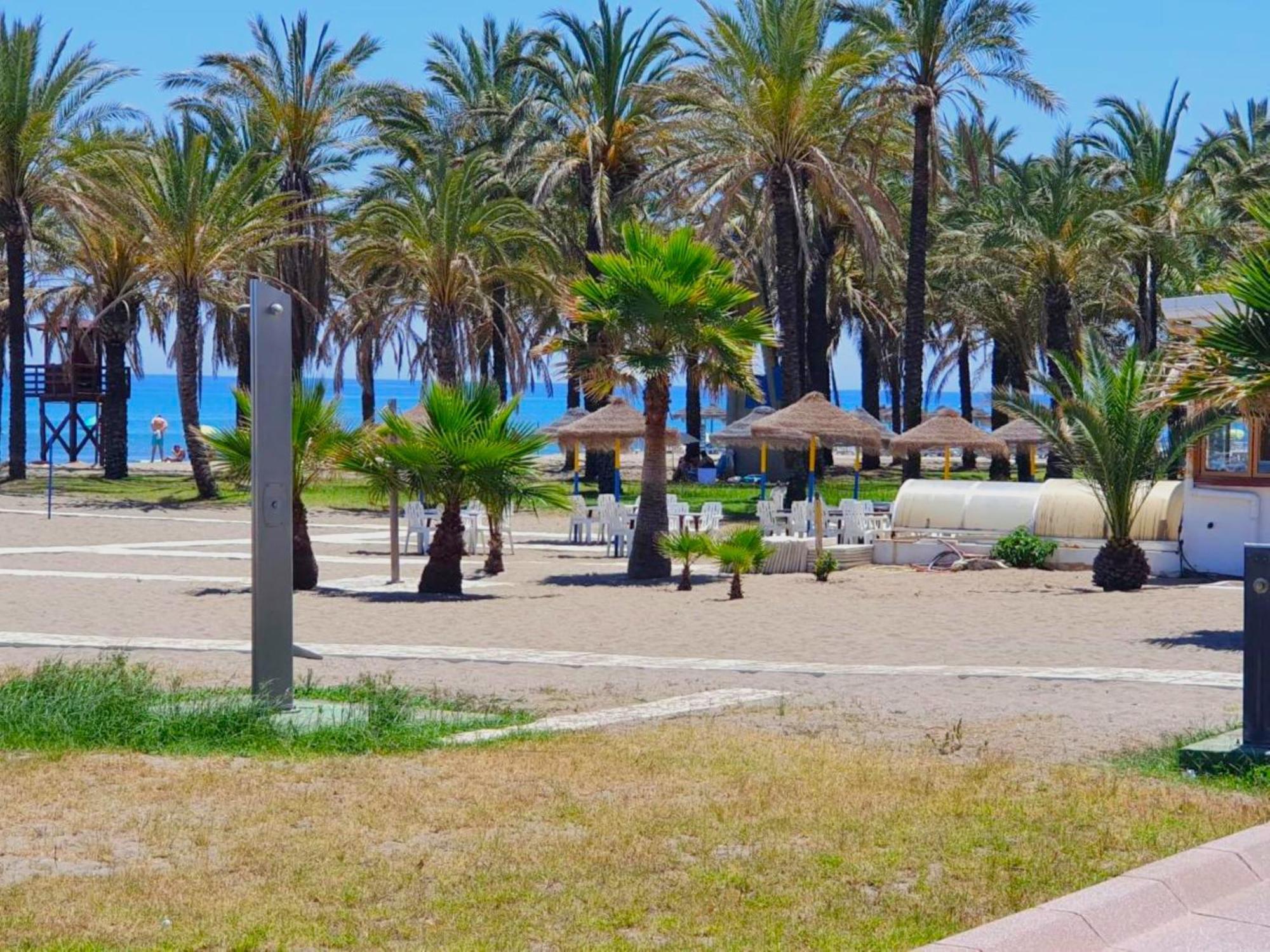 Santa Clara Modern & Exclusive Seafront Apartment Torremolinos Bagian luar foto